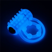Голубое, светящееся в темноте виброкольцо Lumino Play Vibrating Penis Ring - Lovetoy - в Старом Осколе купить с доставкой