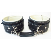 Оковы на руки со светлым подкладом - БДСМ Арсенал - купить с доставкой в Старом Осколе