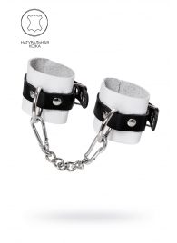 Бело-черные кожаные наручники с одним ремешком с люверсами - Pecado - купить с доставкой в Старом Осколе