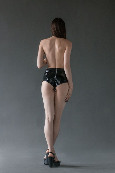 Черные трусики Crazier размера S-M с анальной насадкой - 8 см. - Lola Games - купить с доставкой в Старом Осколе